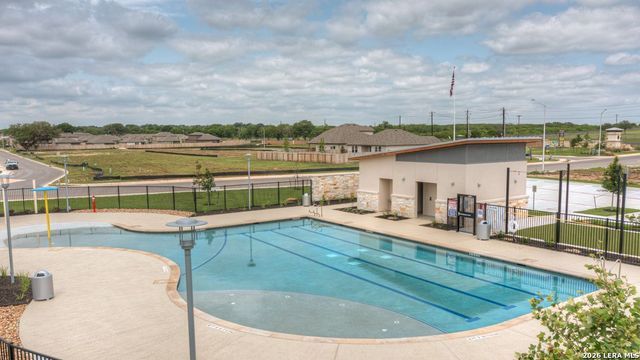 812 Nodding Nixie, Seguin, TX 78155