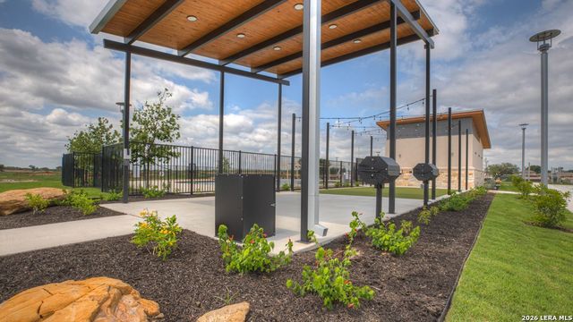 812 Nodding Nixie, Seguin, TX 78155
