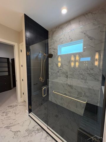 4125 Village Green Drive, Thomas Twp, MI 48623