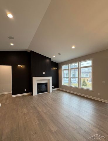 4125 Village Green Drive, Thomas Twp, MI 48623