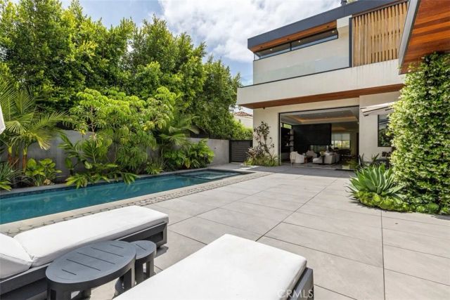 6517 Colgate Avenue, Los Angeles, CA 90048