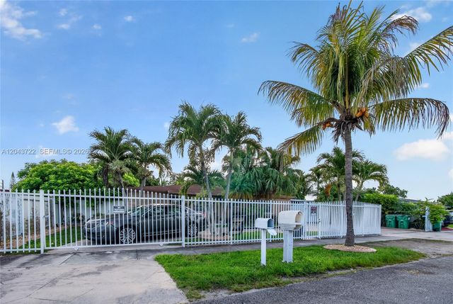 25520 SW 125th Ct, Homestead, FL 33032