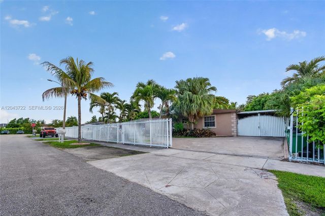 25520 SW 125th Ct, Homestead, FL 33032