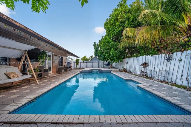 25520 SW 125th Ct, Homestead, FL 33032