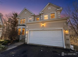 37 walden Court, Old Bridge, NJ 08857