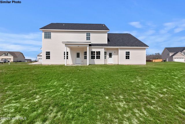 151 Cripple Creek Drive, Swansboro, NC 28584