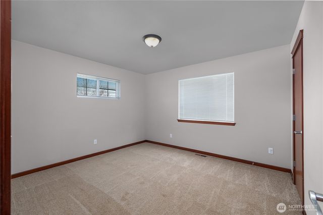 8645 29th Way SE, Olympia, WA 98513