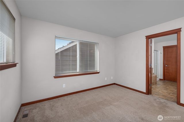 8645 29th Way SE, Olympia, WA 98513