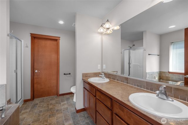 8645 29th Way SE, Olympia, WA 98513