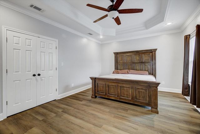 590 Highland Drive, Beaumont, TX 77705