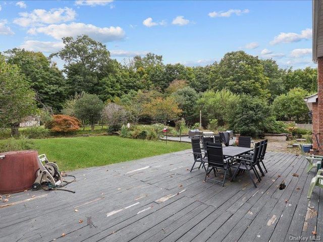122 Cherry Hill Road, Carmel, NY 10512