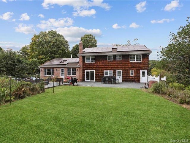 122 Cherry Hill Road, Carmel, NY 10512