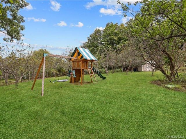 122 Cherry Hill Road, Carmel, NY 10512
