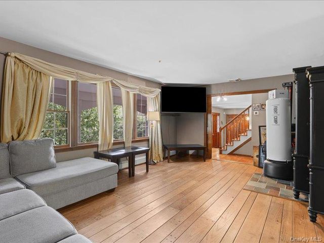 122 Cherry Hill Road, Carmel, NY 10512