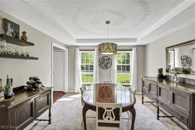 705 Lake Trail, Aurora, OH 44202