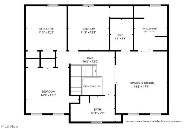 705 Lake Trail, Aurora, OH 44202