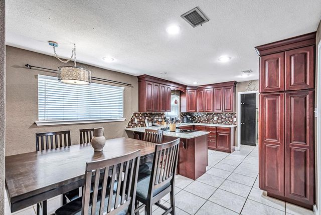 3814 W Kansas, Midland, TX 79703