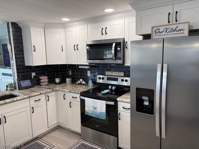 17600 Peppard DR, Fort Myers Beach, FL 33931