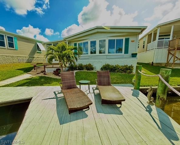 17600 Peppard DR, Fort Myers Beach, FL 33931