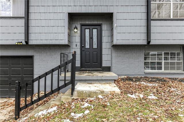 1904 Karlton Way, Excelsior Springs, MO 64024