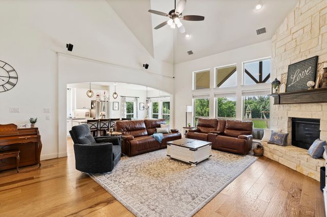 4001 Rancho Milagro Drive, Fort Worth, TX 76179