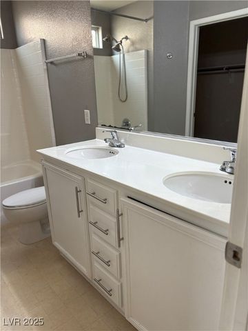 164 Fratelli Avenue, Las Vegas, NV 89183