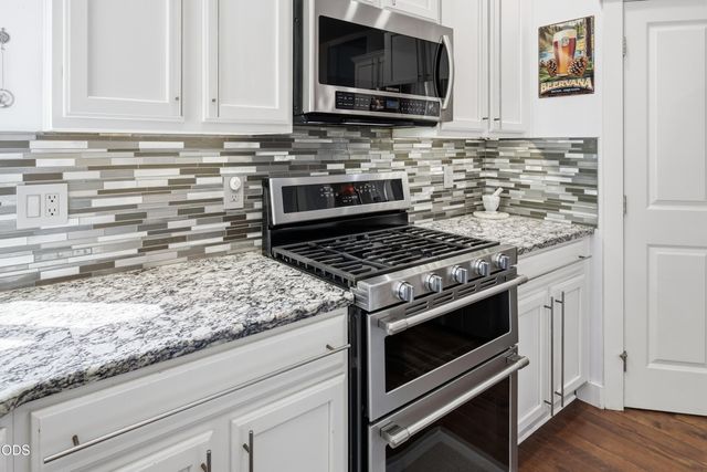 61316 Brianne Place, Bend, OR 97702
