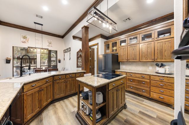 7880 County Road 542, Nevada, TX 75173