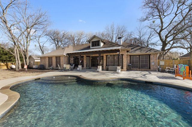 7880 County Road 542, Nevada, TX 75173