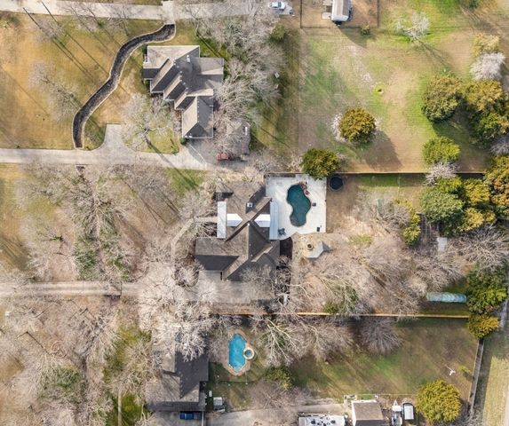 7880 County Road 542, Nevada, TX 75173