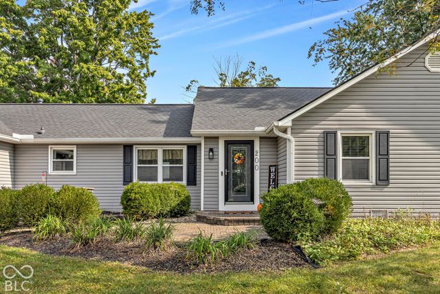 200 Wintergreen Drive, Noblesville, IN 46062