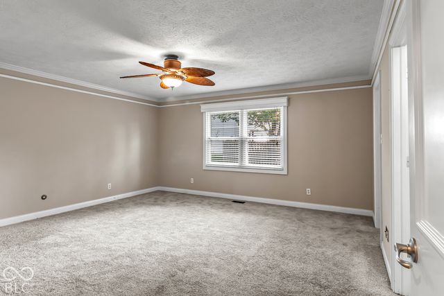 200 Wintergreen Drive, Noblesville, IN 46062