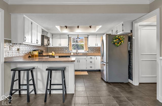 200 Wintergreen Drive, Noblesville, IN 46062