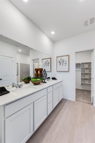 8015 Jade Crest Drive, Angleton, TX 77515