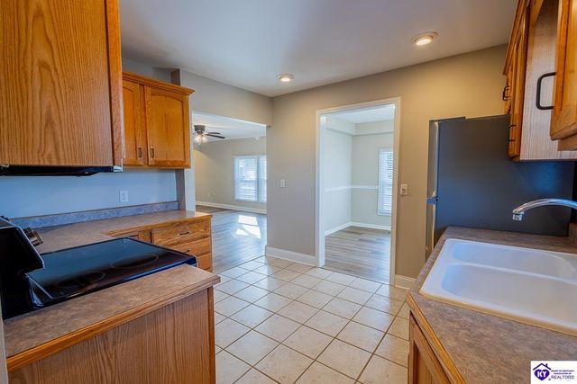 6628 New Glendale Road, Elizabethtown, KY 42740