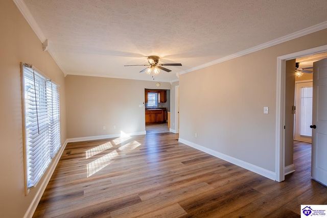 6628 New Glendale Road, Elizabethtown, KY 42740