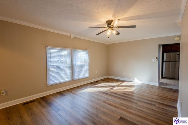 6628 New Glendale Road, Elizabethtown, KY 42740