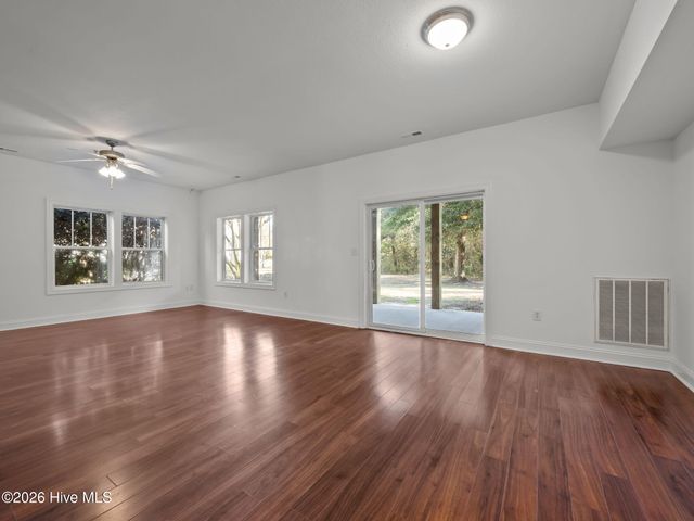 200 Lighthouse Lane A1, Swansboro, NC 28584