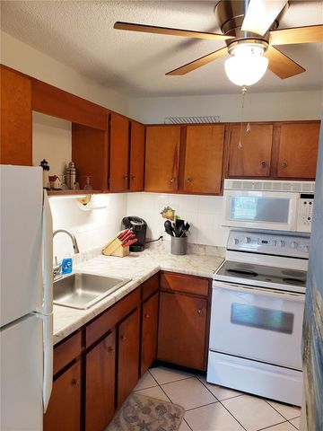 541 S PENINSULA AVENUE A21, New Smyrna Beach, FL 32169