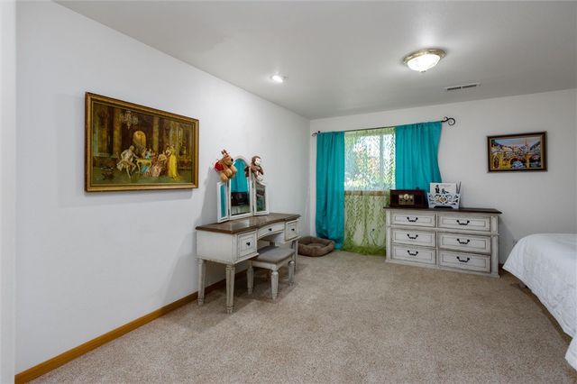 1043 Siesta Avenue, Billings, MT 59105