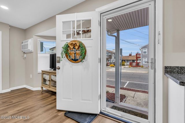 121 Lincoln Avenue, Seaside Heights, NJ 08751