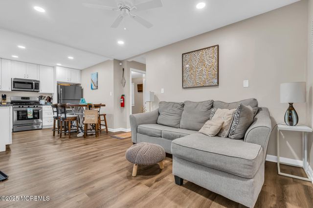 121 Lincoln Avenue, Seaside Heights, NJ 08751