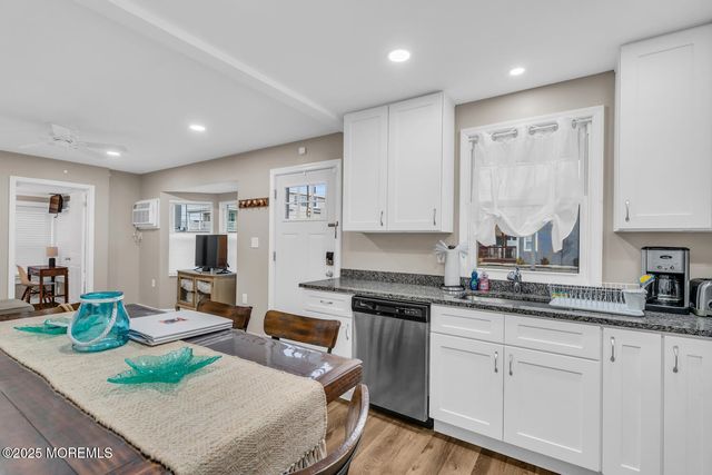 121 Lincoln Avenue, Seaside Heights, NJ 08751