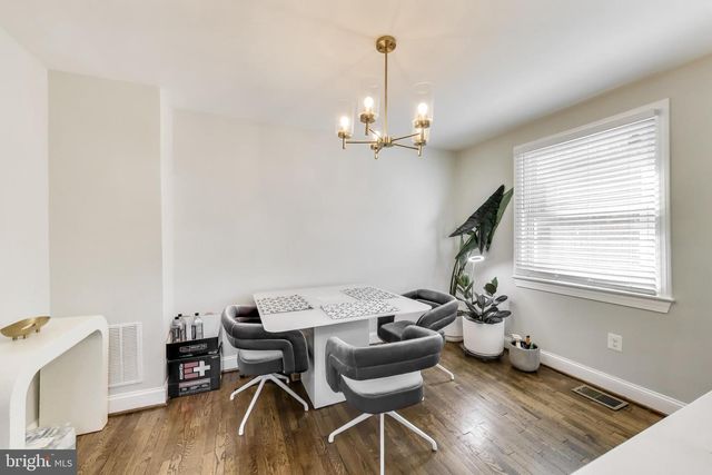 4609 HILLSIDE RD SE, Washington, DC 20019