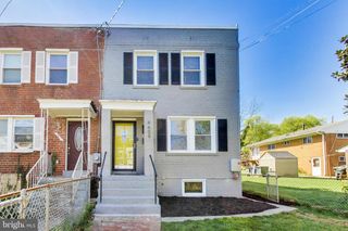 4609 HILLSIDE RD SE, Washington, DC 20019
