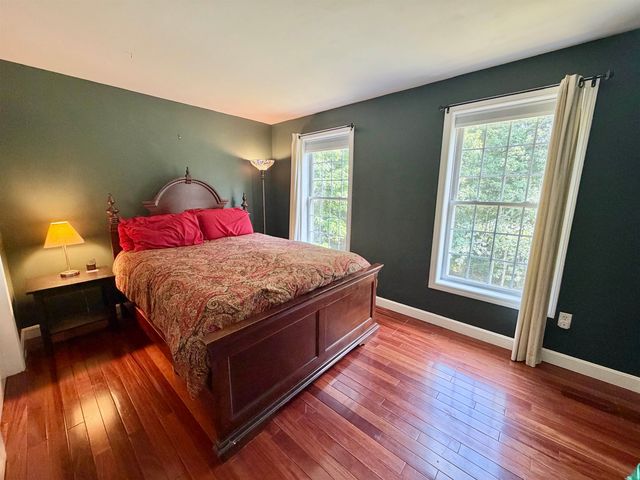11 Boxwood Lane, Dover, NH 03820