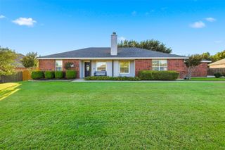 1021 Scenic Drive, Justin, TX 76247