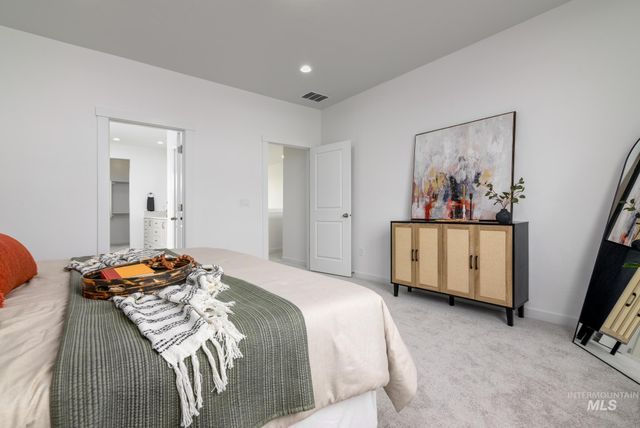 1188 W Switchgrass Dr, Meridian, ID 83642