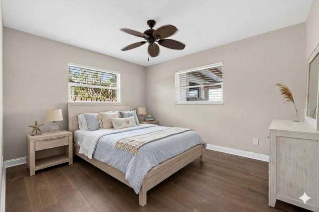 4200 BEACH DRIVE SE, St Petersburg, FL 33705