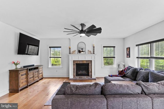 9 BRAXTON ROAD, Mechanicsburg, PA 17050